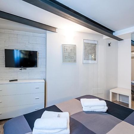 Irex Tevere Sant Angelo Private Apartment Roma Esterno foto