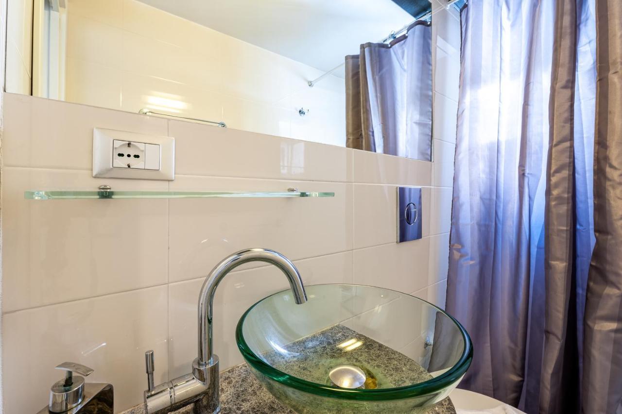Irex Tevere Sant Angelo Private Apartment Roma Esterno foto